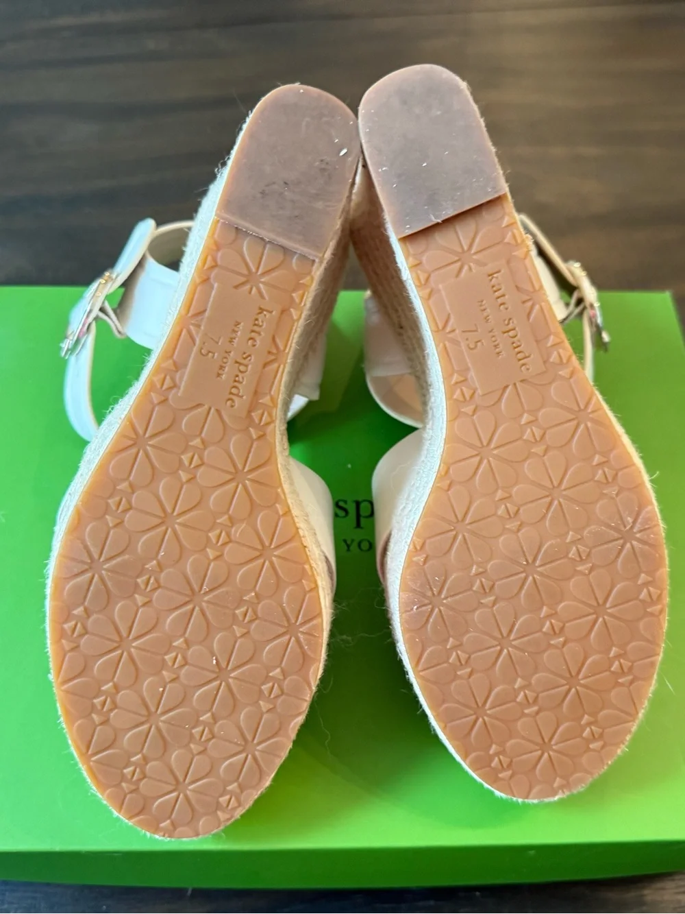 kate spade shop confidence